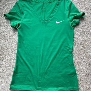 Nike dry fit M